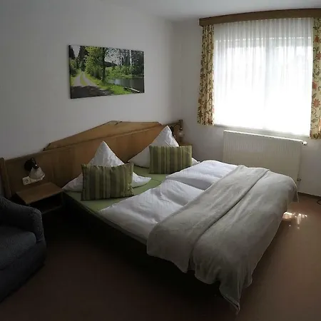 Drei Kronen Hotel 3*